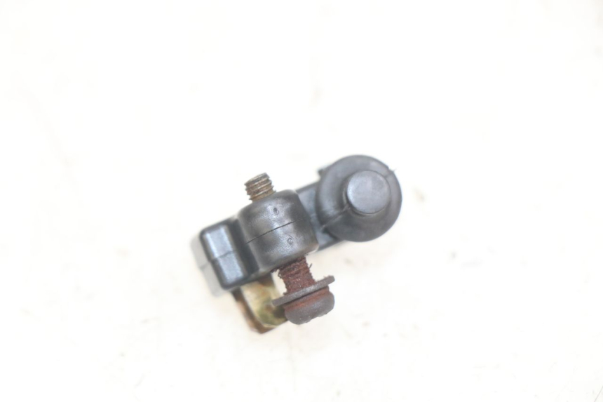 photo de LEFT BRAKE LIGHT SWITCH YAMAHA X-MAX XMAX 250 (2006 - 2009)