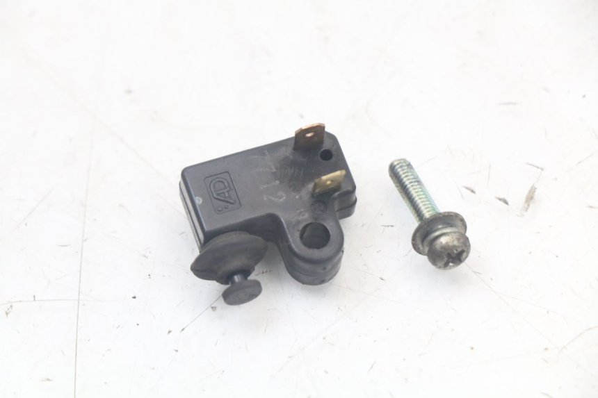 photo de LEFT BRAKE LIGHT SWITCH YAMAHA XMAX X-MAX 125 (2006 - 2009)