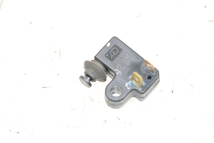 photo de LEFT BRAKE LIGHT SWITCH YAMAHA XMAX X-MAX 125 (2006 - 2009)