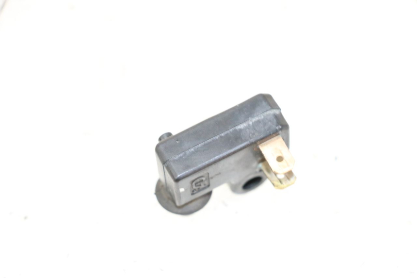 photo de LEFT BRAKE LIGHT SWITCH YAMAHA XMAX X-MAX 125 (2006 - 2009)