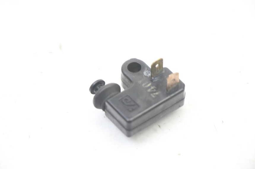 photo de LEFT STOP LIGHT SWITCH YAMAHA YP T-MAX TMAX 530 (2017 - 2020)