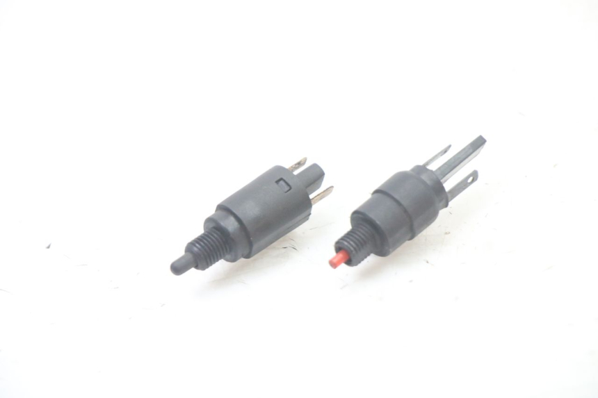 photo de STOP LIGHT SWITCH GILERA NEXUS 300 (2008 - 2013)