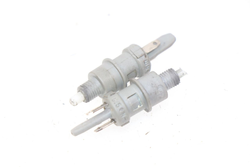 photo de STOP LIGHT SWITCH PEUGEOT LUDIX 2 PRO 4T 50 (2008 - 2013)