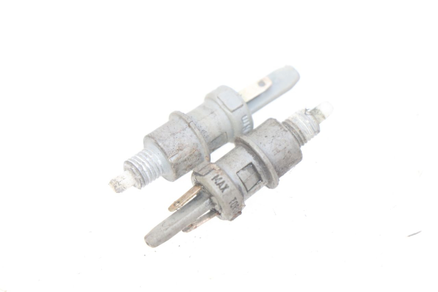 photo de STOP LIGHT SWITCH MBK BOOSTER SPIRIT 50 (1999 - 2003)