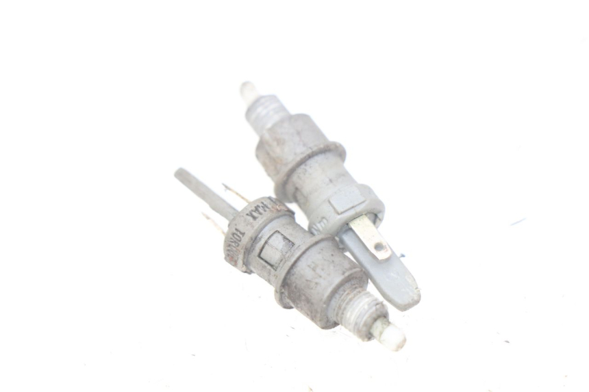 photo de STOP LIGHT SWITCH MBK BOOSTER SPIRIT 50 (1999 - 2003)