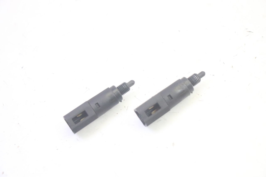 photo de STOP LIGHT SWITCH PIAGGIO MP3 LT 400 (2007 - 2012) - Component detail