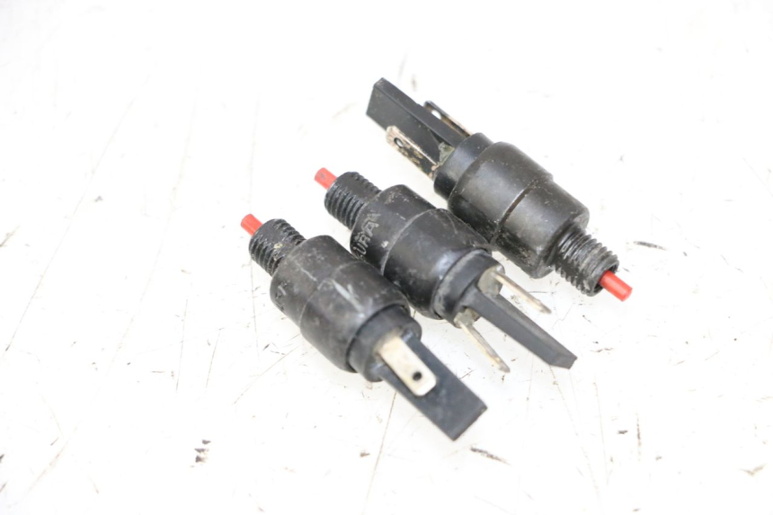 photo de STOP LIGHT SWITCH PIAGGIO MP3 500 (2011 - 2015)