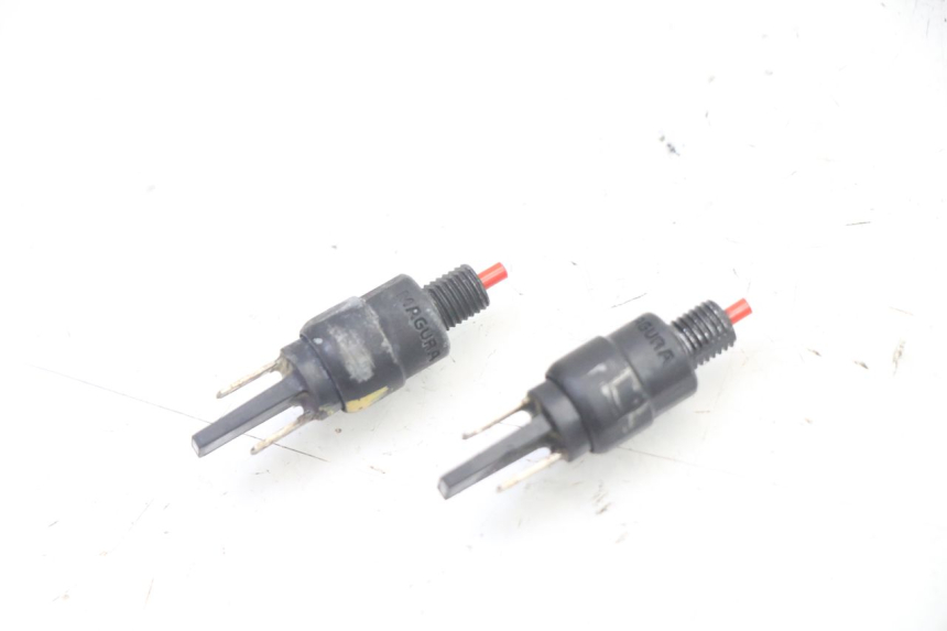 photo de STOP LIGHT SWITCH PIAGGIO NEW TYPHOON 50 (2018 - 2021)
