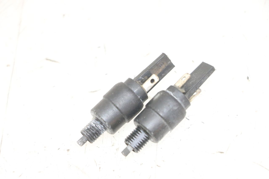 photo de STOP LIGHT SWITCH GILERA NEXUS 125 (2009 - 2013)