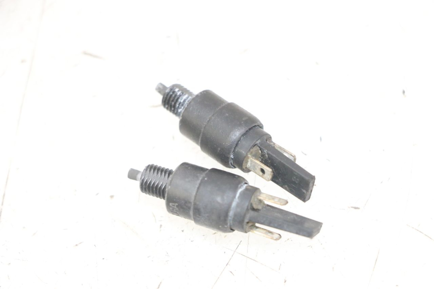 photo de STOP LIGHT SWITCH GILERA NEXUS 125 (2009 - 2013)