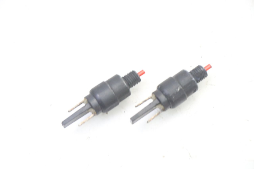 photo de STOP LIGHT SWITCH PIAGGIO NRG POWER PUREJET 50 (2018 - 2021)