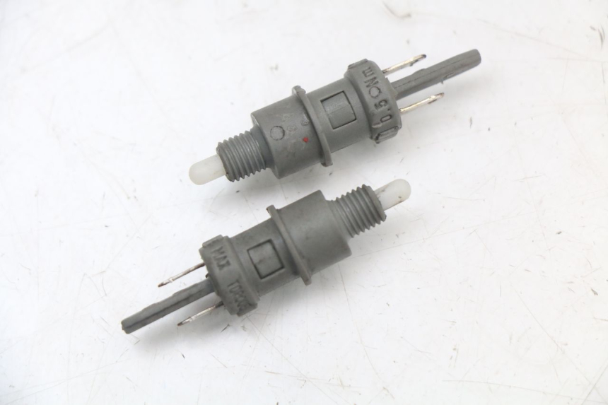 photo de Stop light switch PEUGEOT GEOPOLIS RS 125 (2007 - 2009)
