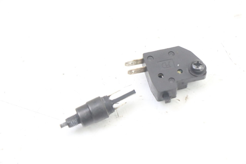 photo de STOP LIGHT SWITCH PEUGEOT STREETZONE I 2T 50 (2018 - 2020)