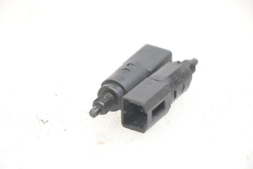 photo de STOP LIGHT SWITCH PIAGGIO FLY 125 (2005 - 2012)