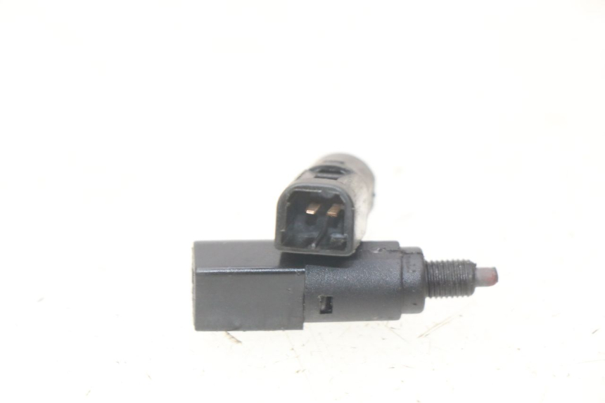 photo de STOP LIGHT SWITCH PIAGGIO FLY 100 (2006 - 2010)