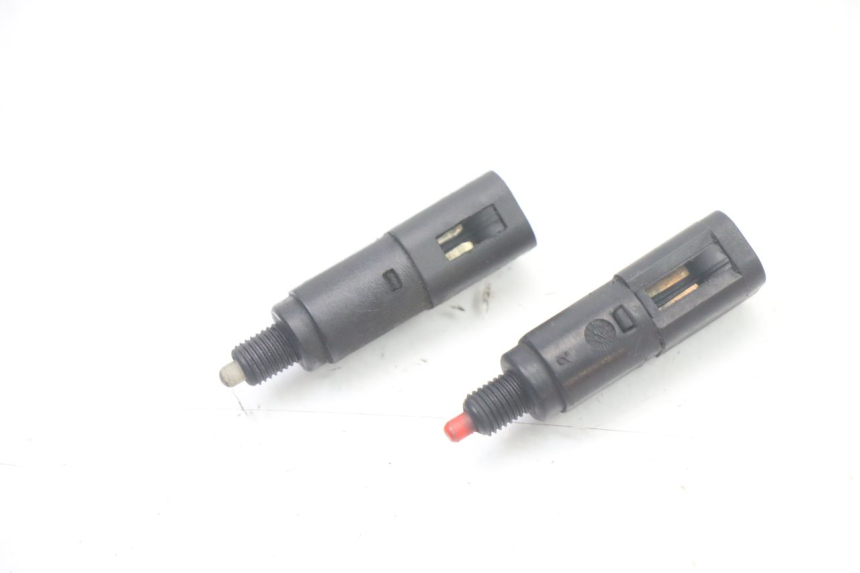 photo de STOP LIGHT SWITCH PIAGGIO X8 125 (2004 - 2007)