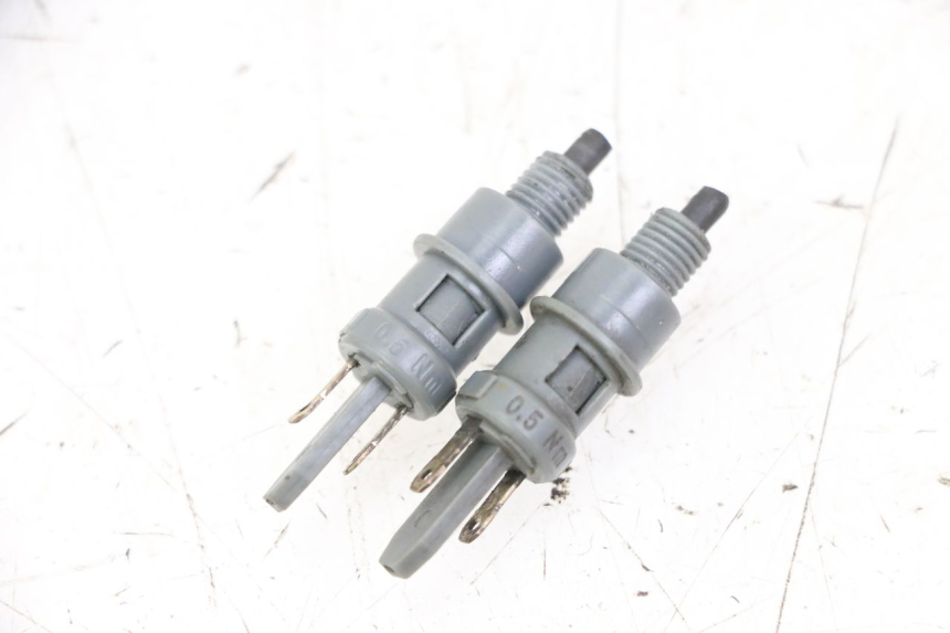 photo de STOP LIGHT SWITCH PIAGGIO ZIP 2T 50 (2009 - 2019)