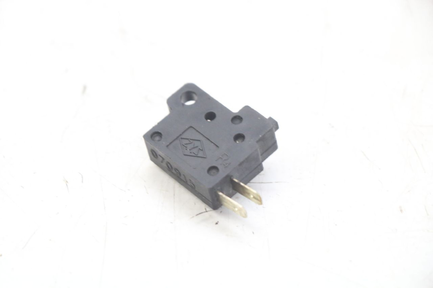 photo de Stop light switch SYM JET EURO X 2T 50 (2003 - 2007)