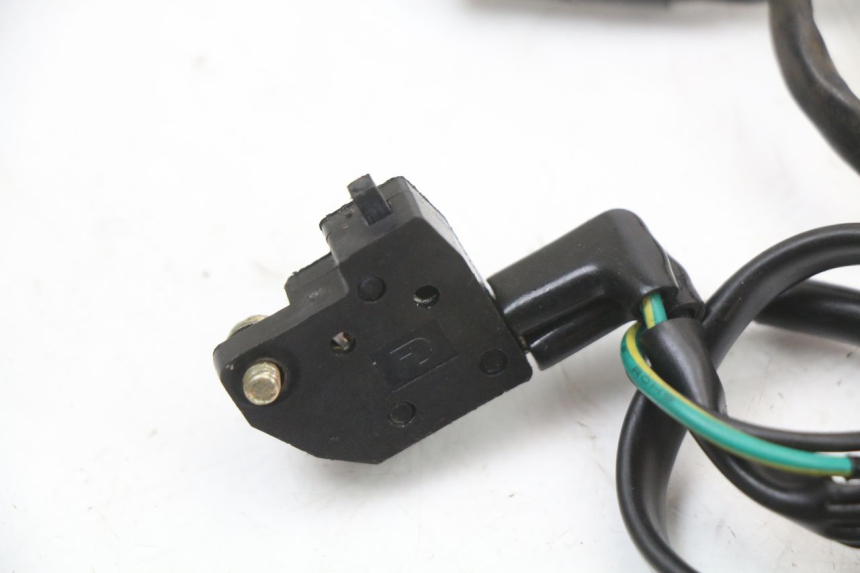 photo de STOP LIGHT SWITCH TNT MOTOR ROMA 10' 4T 50 (2019 - 2022)