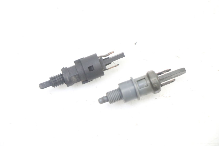 photo de STOP LIGHT SWITCH PEUGEOT VIVACITY NEW 2T 50 (2008 - 2017)
