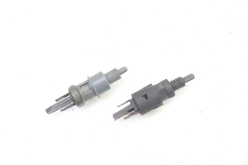 photo de STOP LIGHT SWITCH PEUGEOT VIVACITY NEW 2T 50 (2008 - 2017)