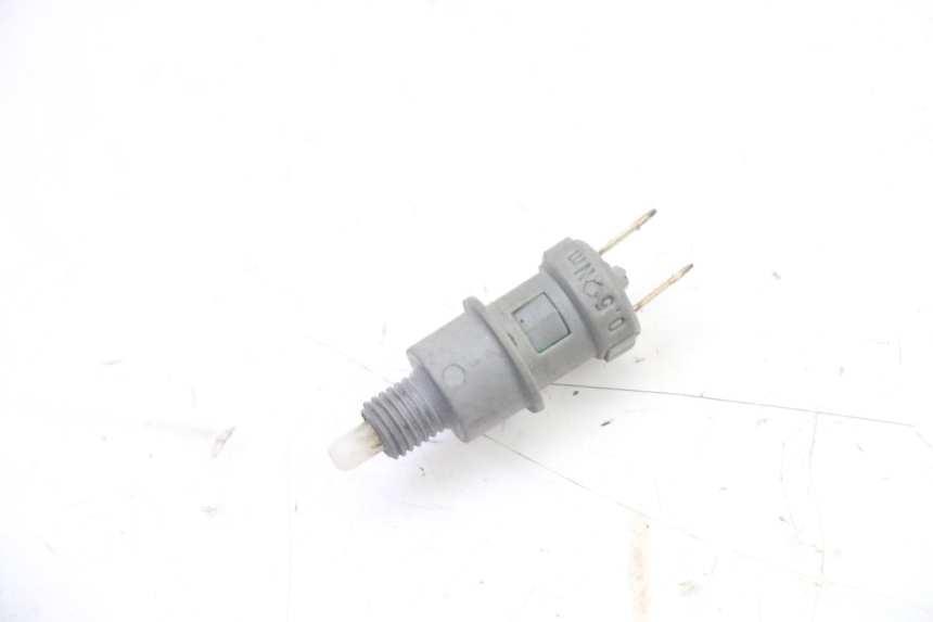 photo de STOP LIGHT SWITCH PEUGEOT VIVACITY 50 (2004 - 2009)
