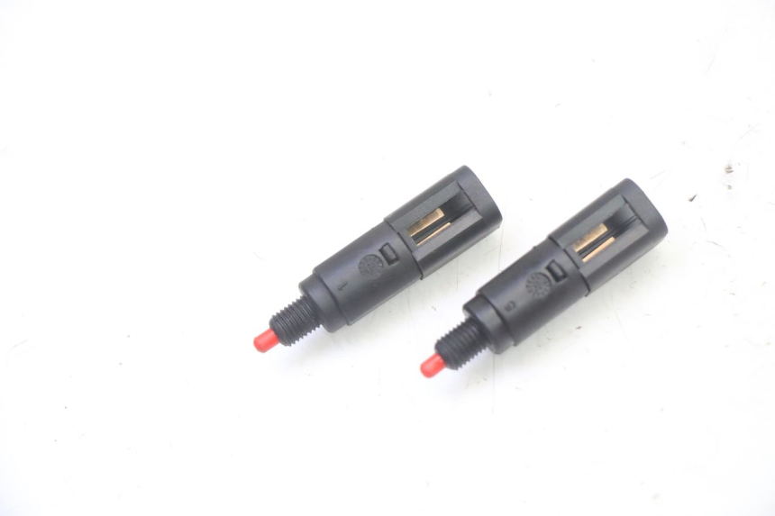 photo de STOP LIGHT SWITCH PIAGGIO X9 EVOLUTION 125 (2003 - 2007)