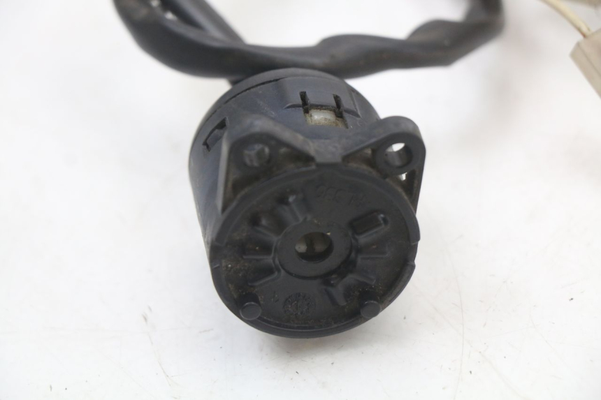 photo de SWITCH APRILIA RS 50 (2006 - 2010)
