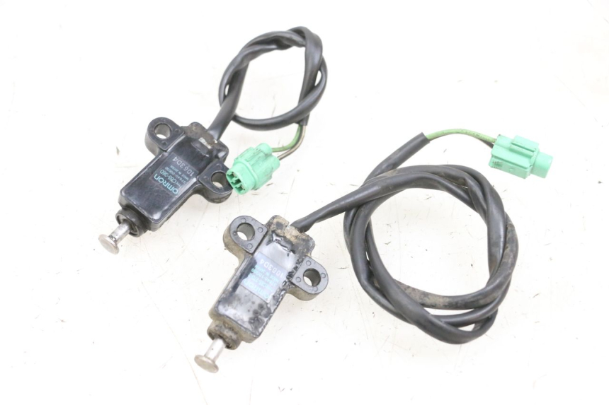 photo de KICKSTAND CUT-OFF SWITCH SUZUKI BURGMAN 650 (2013 - 2020)
