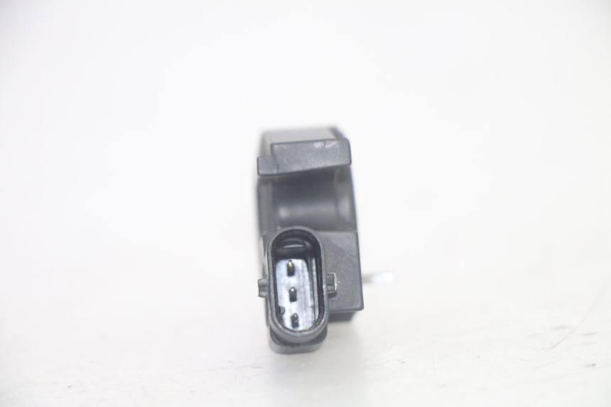 photo de SIDE STAND SWITCH BMW R GS 1250 (2021 - 2024) - Technical close-up