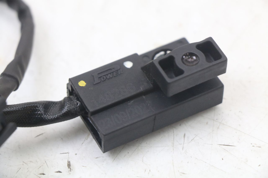 photo de SIDE STAND SWITCH ROYAL ENFIELD CONTINENTAL GT 650 (2019 - 2024)