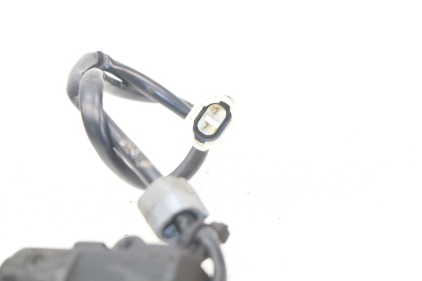 photo de SIDE STAND SWITCH PIAGGIO VESPA GTS IE ABS 300 (2016 - 2018) - Zoom on usage condition