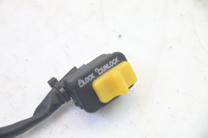 photo de IGNITION SWITCH SYM CROX 4T 50 (2016 - 2023) - Component detail