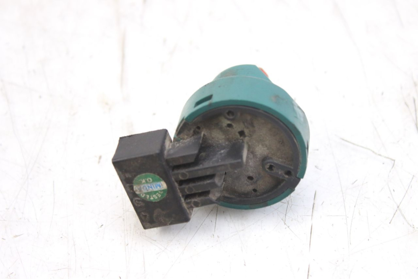 photo de IGNITION SWITCH PIAGGIO LIBERTY 4T 50 (2004 - 2008)