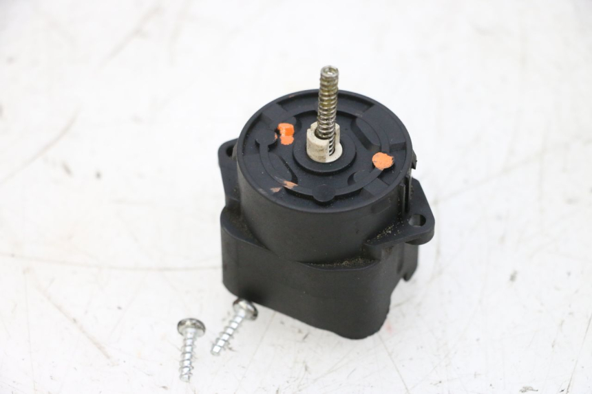 photo de IGNITION SWITCH PIAGGIO MP3 LT 400 (2007 - 2012) - Main view