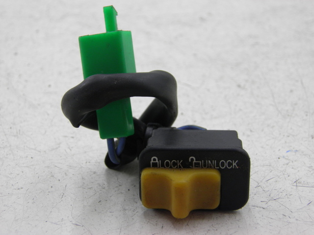 photo de SWITCH PEUGEOT TWEET 4T 50 (2010 - 2014)