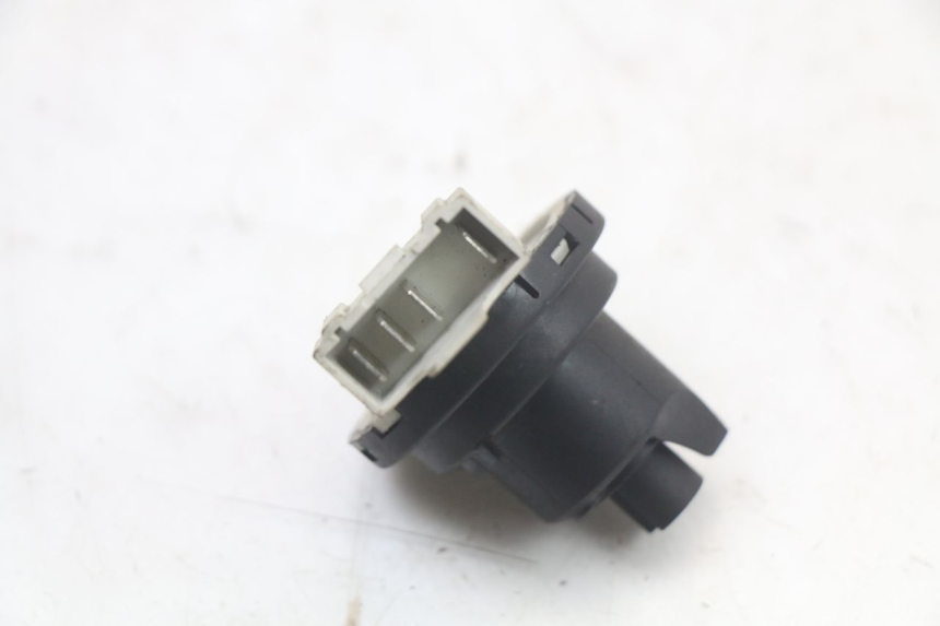 photo de SWITCH PIAGGIO LIBERTY IGET 4T 50 (2021 - 2025)