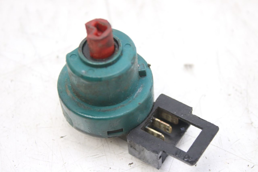 photo de IGNITION SWITCH PIAGGIO VESPA LX 2T 50 (2005 - 2013)