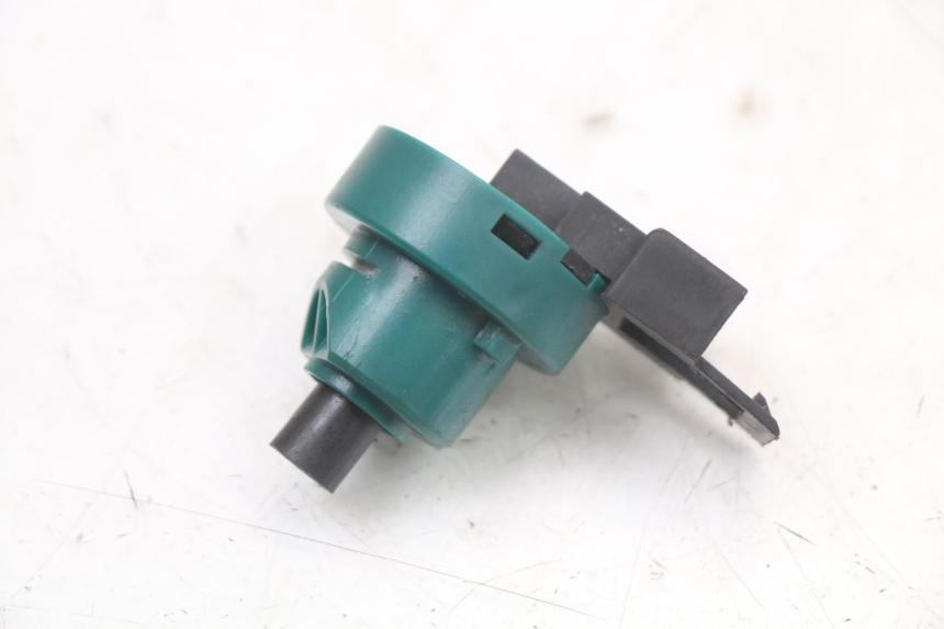 photo de IGNITION SWITCH PIAGGIO VESPA LX 2T 50 (2005 - 2013)