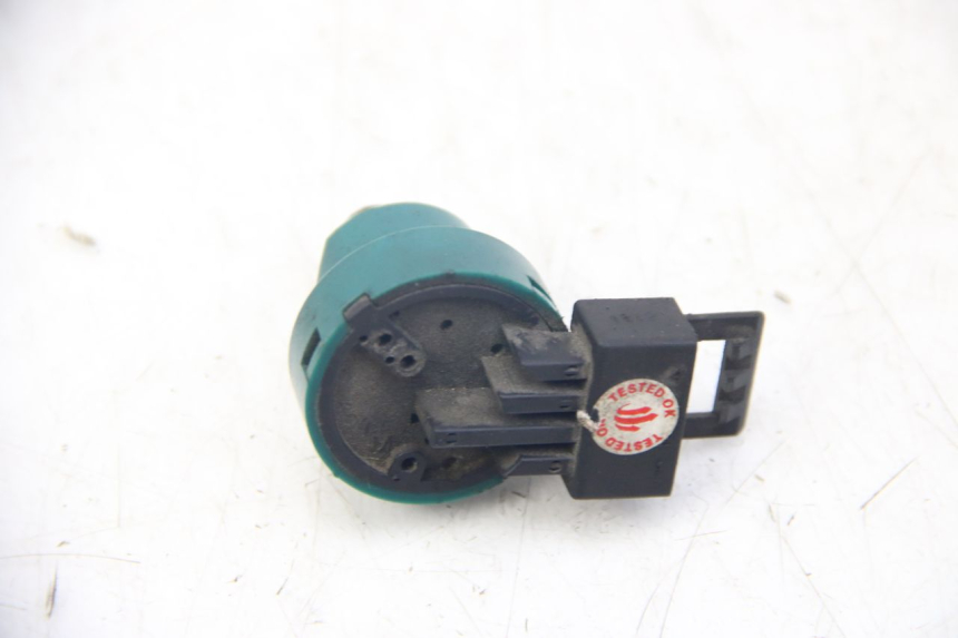 photo de IGNITION SWITCH PIAGGIO VESPA S 2T 50 (2007 - 2014)