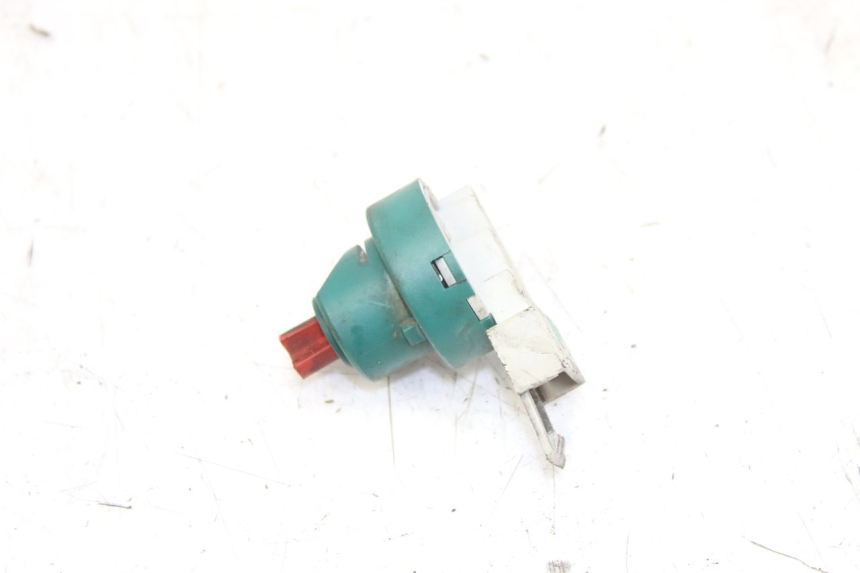 photo de IGNITION SWITCH PIAGGIO X9 EVOLUTION 250 (2003 - 2007)