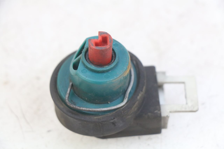 photo de IGNITION SWITCH PIAGGIO XEVO - X EVO 125 (2007 - 2016)