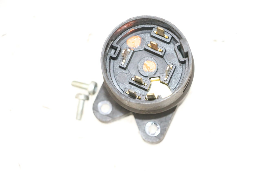 photo de SWITCH PEUGEOT SATELIS COMPRESSOR K15 125 (2006 - 2009) - Component detail