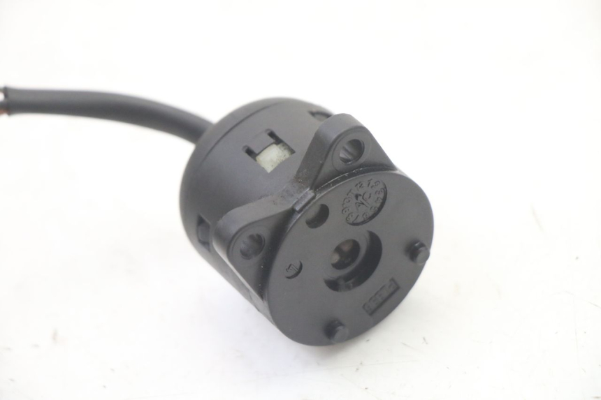 photo de SWITCH YAMAHA WHY 50 (1998 - 2000)