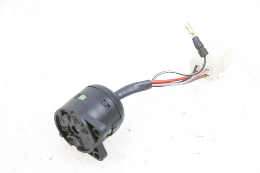 photo de IGNITION SWITCH YAMAHA YP MAJESTY 125 (2002 - 2006) - Main view