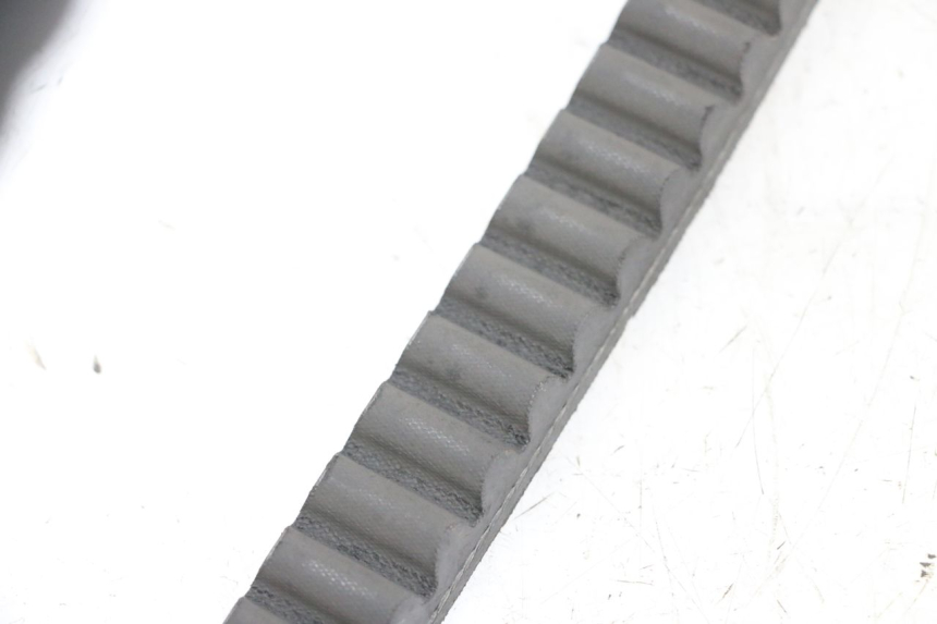 photo de DRIVE BELT SUZUKI BURGMAN 125 (2007 - 2014) - Zoom on usage condition