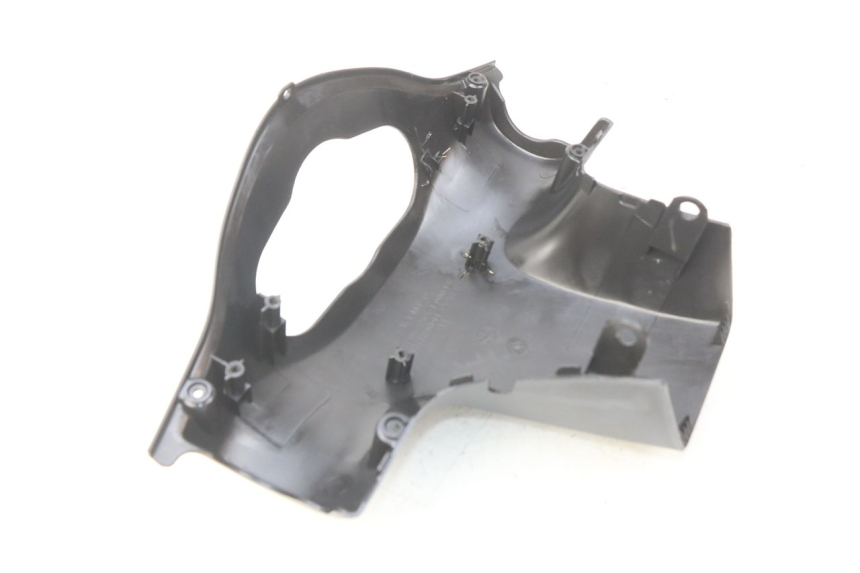 photo de REAR HANDLEBAR COVER KYMCO AGILITY 4T 50 (2018 - 2022)