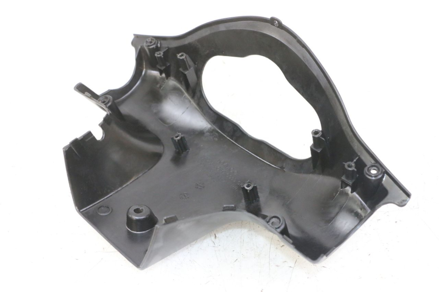 photo de REAR HANDLEBAR COVER KYMCO AGILITY 4T 50 (2005 - 2018)