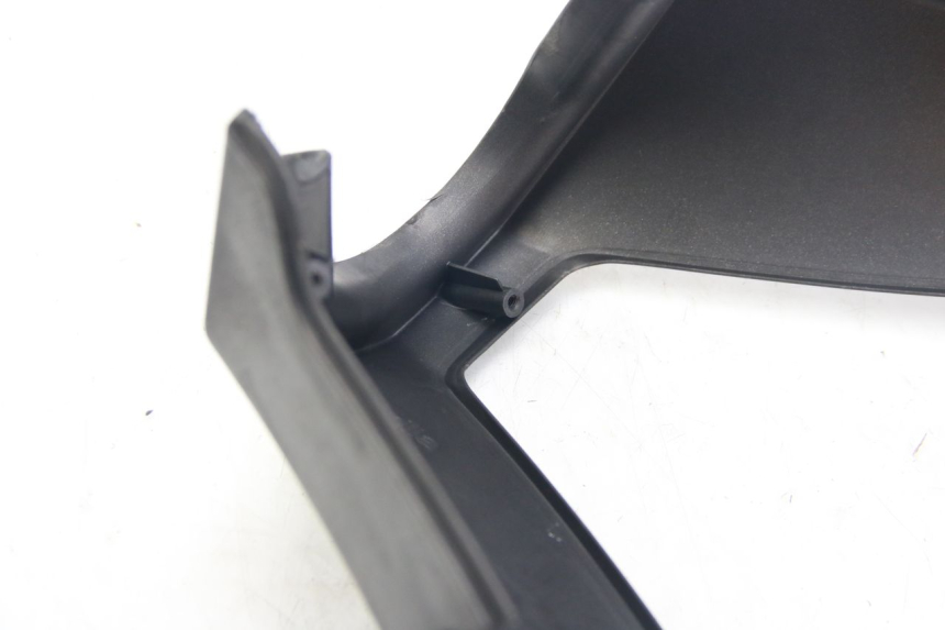 photo de REAR HANDLEBAR COVER APRILIA ATLANTIC 500 (2002 - 2003)