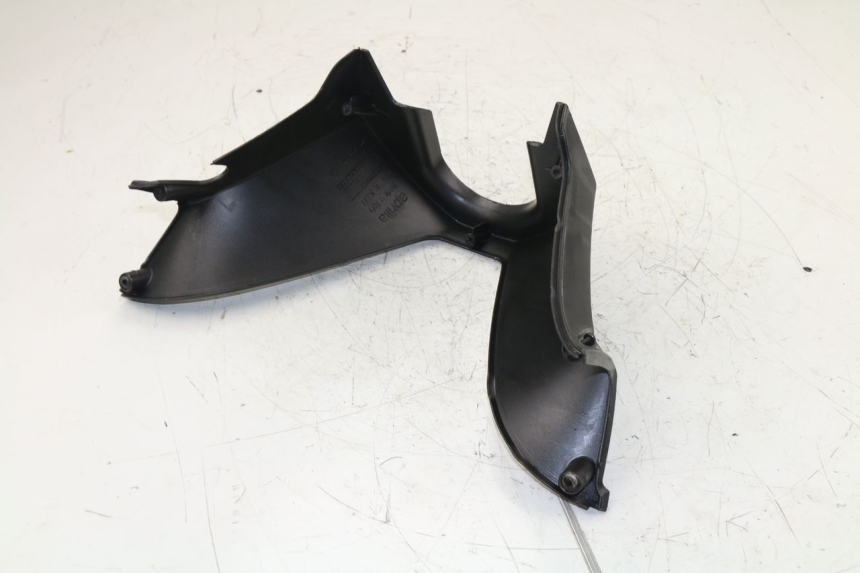 photo de HANDLE BAR REAR PANEL APRILIA ATLANTIC 125 (2003 - 2009)